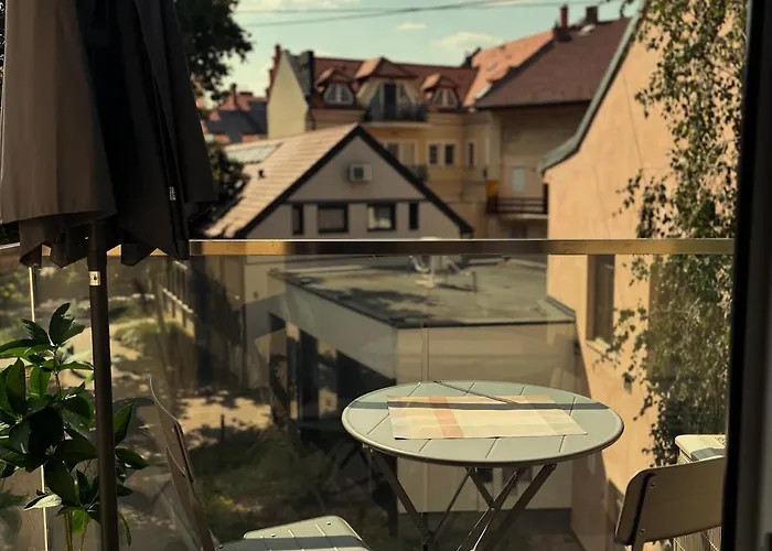 Wine&go Studio, Stylish, Quiet Center