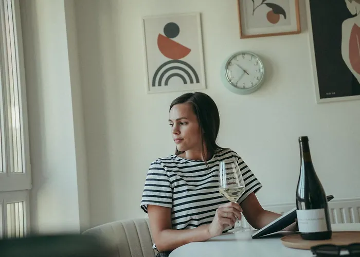 Wine&go Studio, Stylish, Quiet Center *