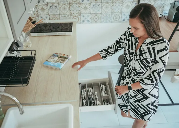 Wine&go Studio, Stylish, Quiet Center