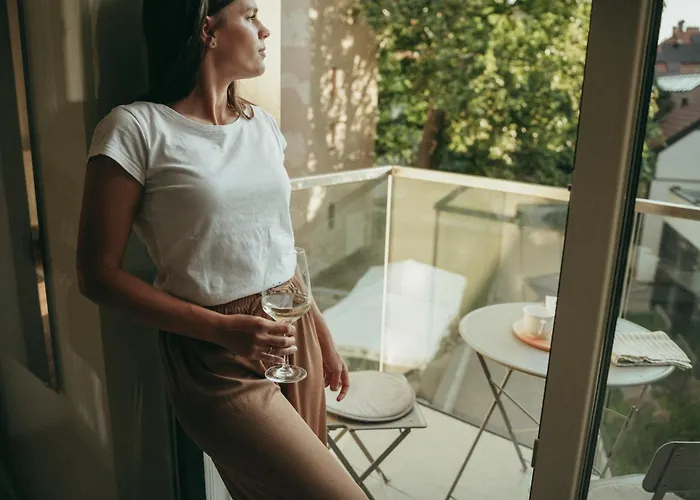 Wine&go Studio, Stylish, Quiet Center *